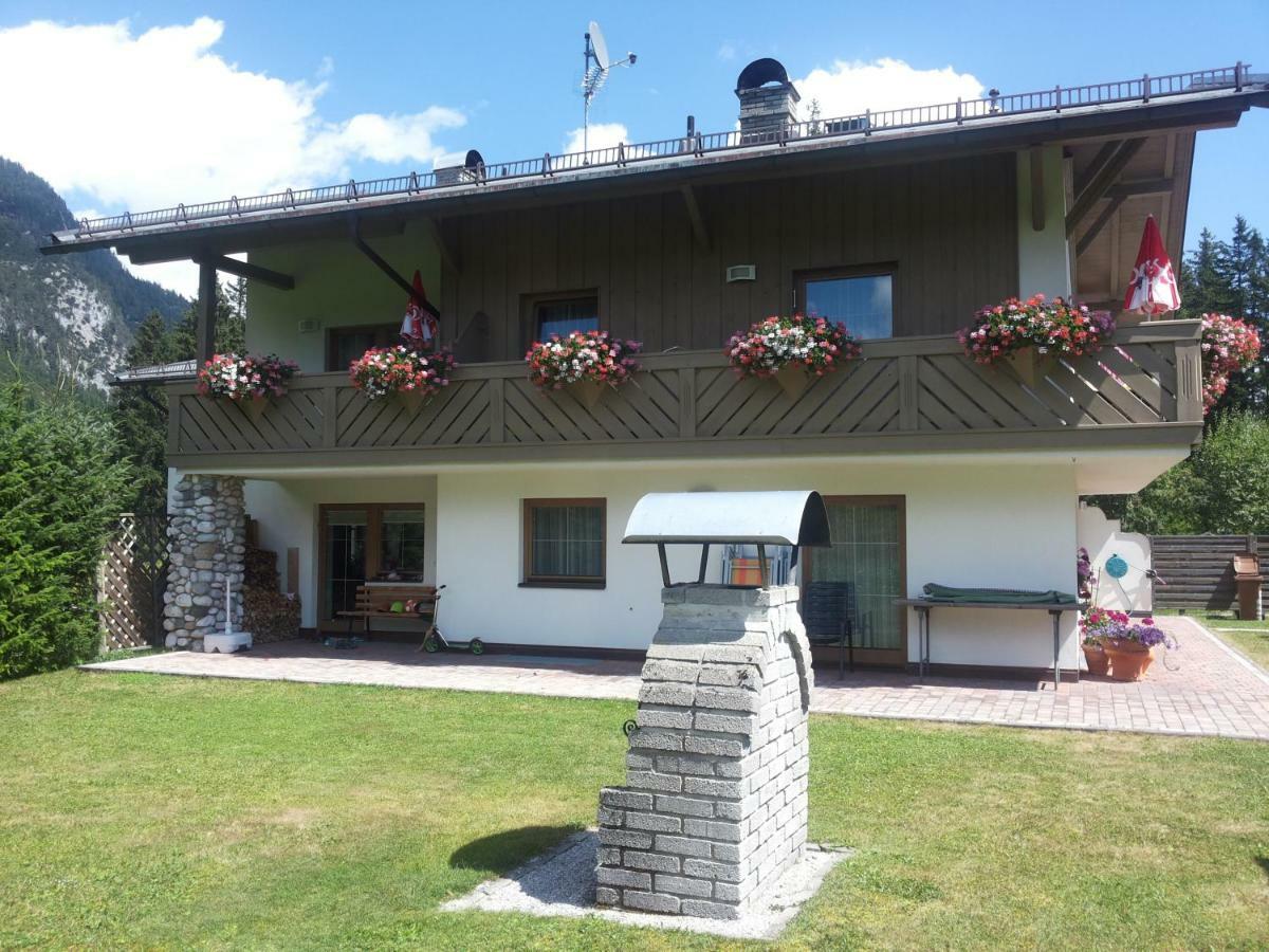Haus Sonnenweg Apartment Leutasch Exterior foto